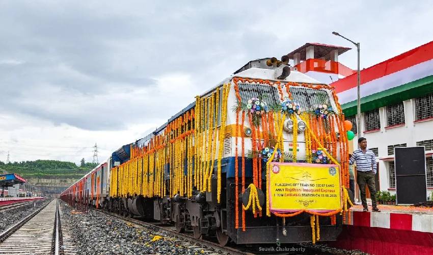 First-ever train connecting Aizawl, Mizoram, with the national railway network